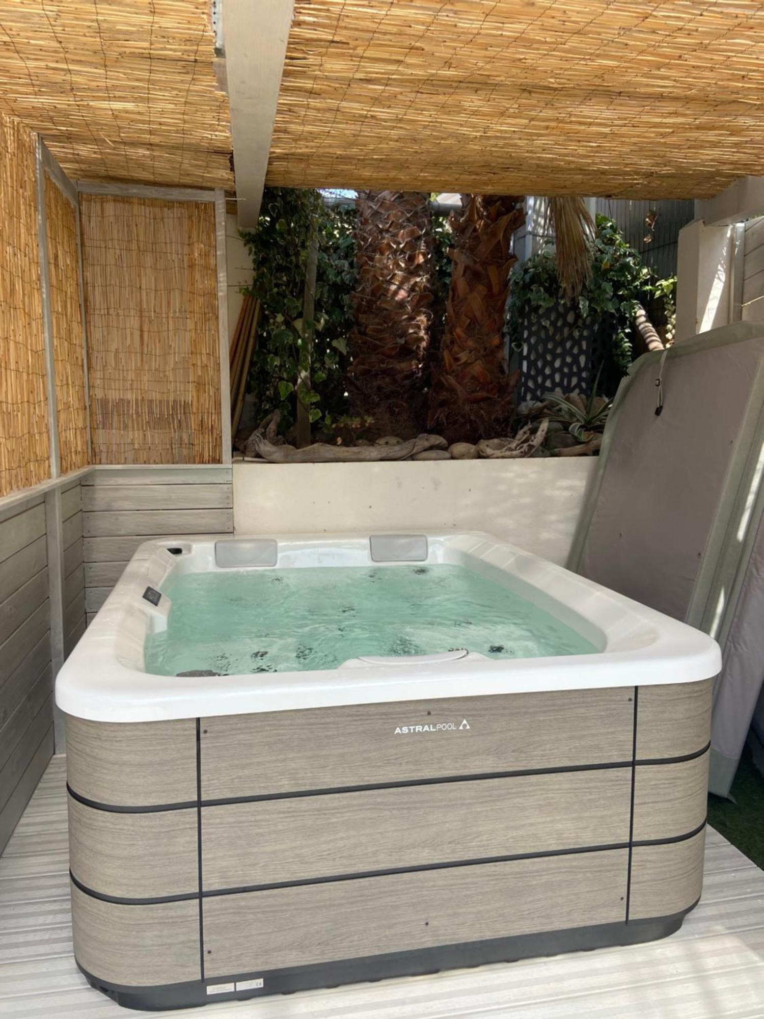 Sublime Logement Avec Vue Mer Et Jacuzzi La Ciotat Exteriér fotografie